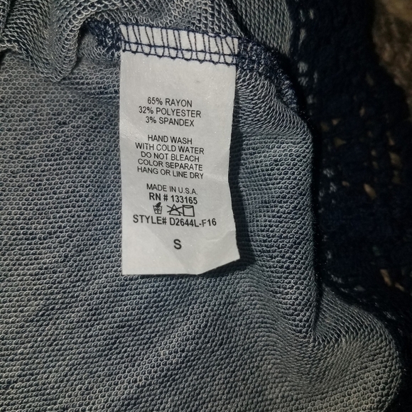 NWT Altar'd State Long Sleeve Top - Picture 5 of 5